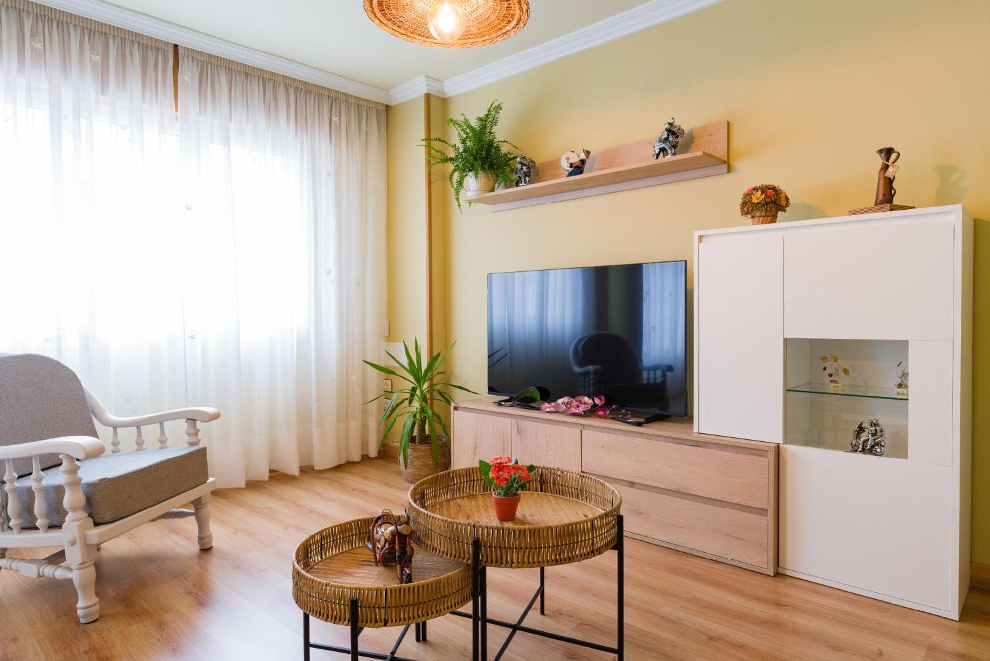 Apartmán A De Neno Melide Exteriér fotografie